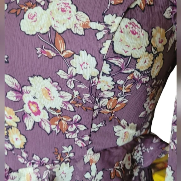 ASTR Ruffle Dress - Picture 3 of 10